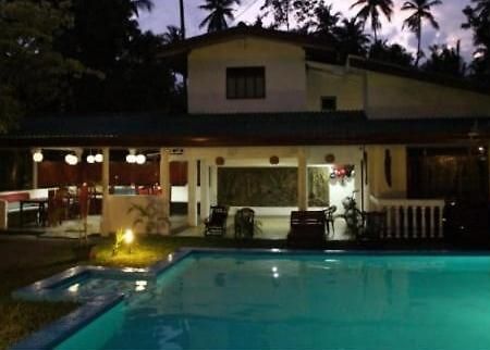 Vidisa Villas Hikkaduwa Exterior foto